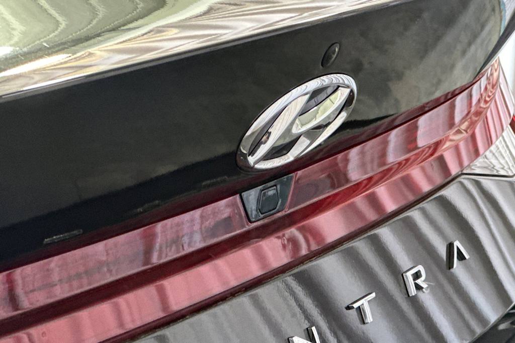 Thumbnail: 2023 Hyundai Elantra - 22