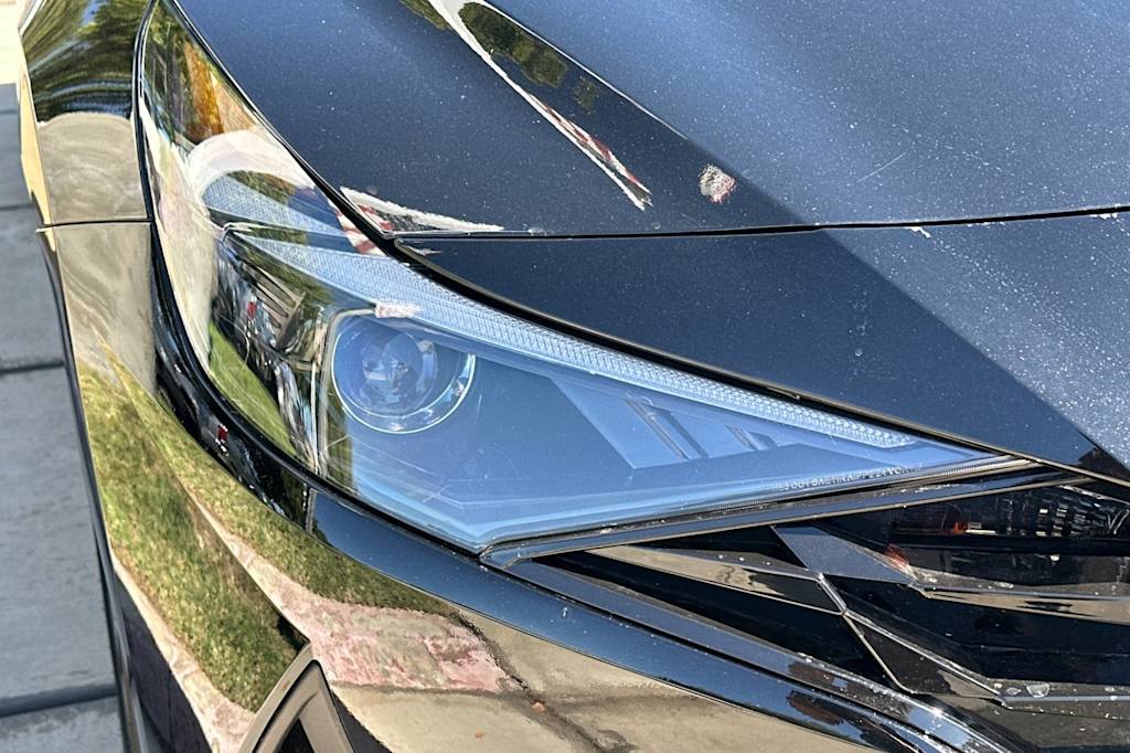 Thumbnail: 2023 Hyundai Elantra - 32