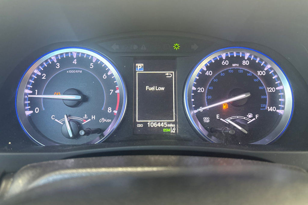 Thumbnail: 2018 Toyota Highlander - 16