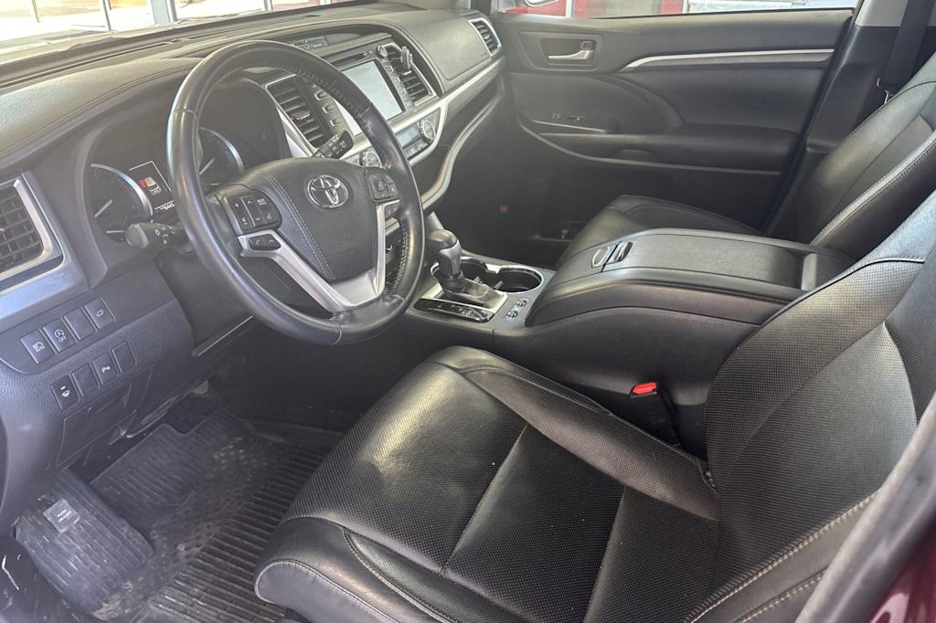 Thumbnail: 2018 Toyota Highlander - 10