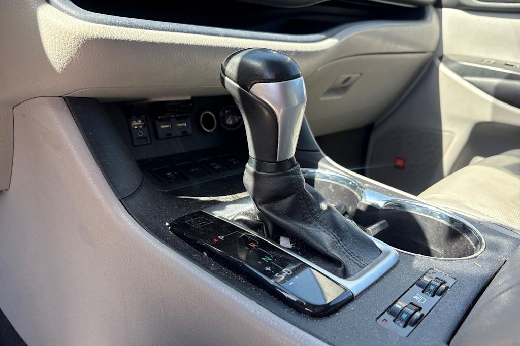Thumbnail: 2019 Toyota Highlander - 15