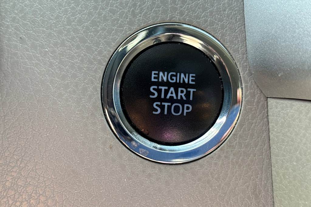 Thumbnail: 2019 Toyota Highlander - 26