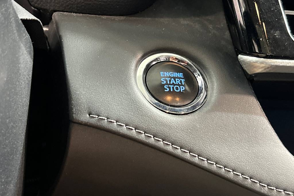 Thumbnail: 2022 Toyota Highlander - 29