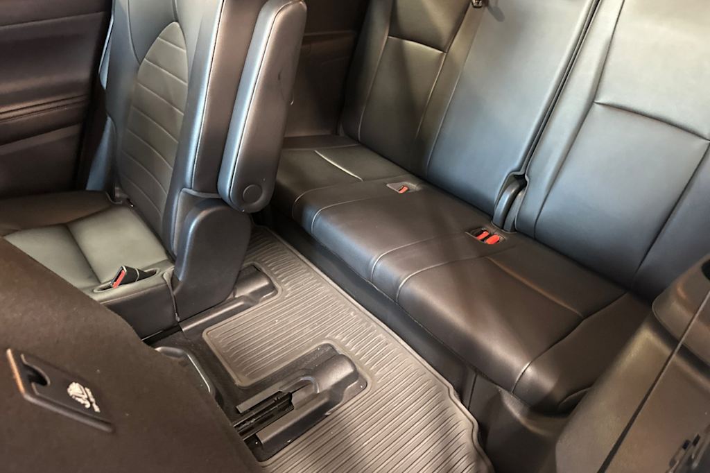 Thumbnail: 2020 Toyota Highlander - 22