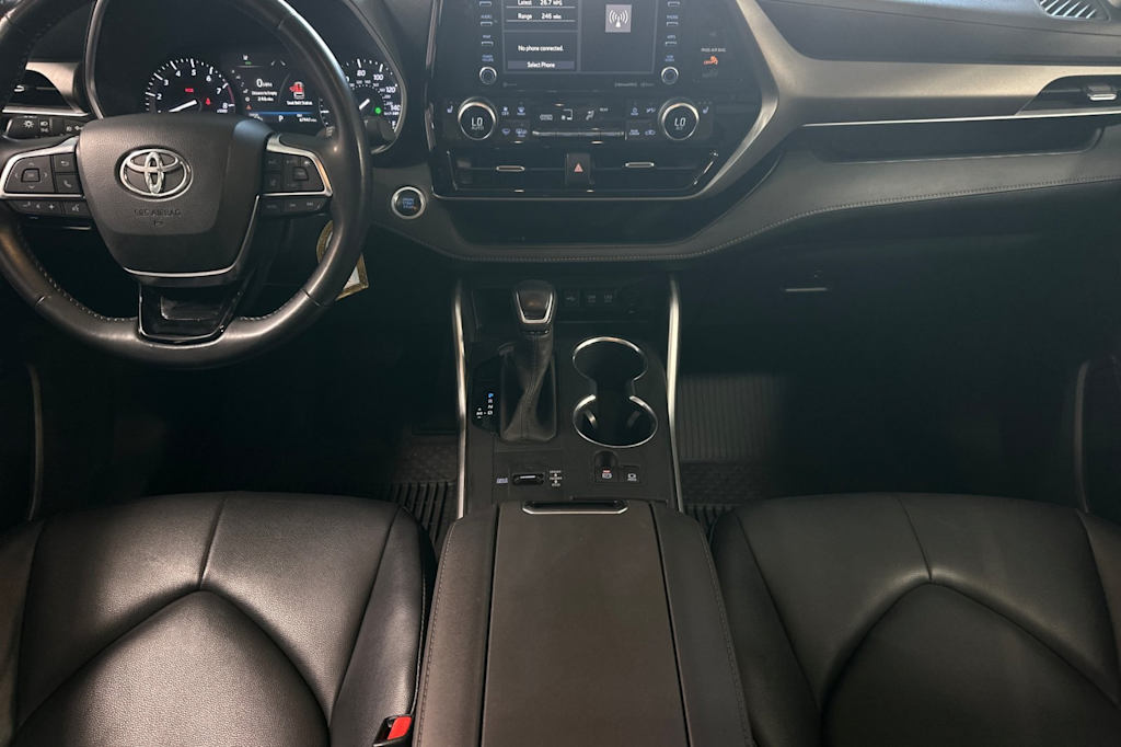 Thumbnail: 2020 Toyota Highlander - 2