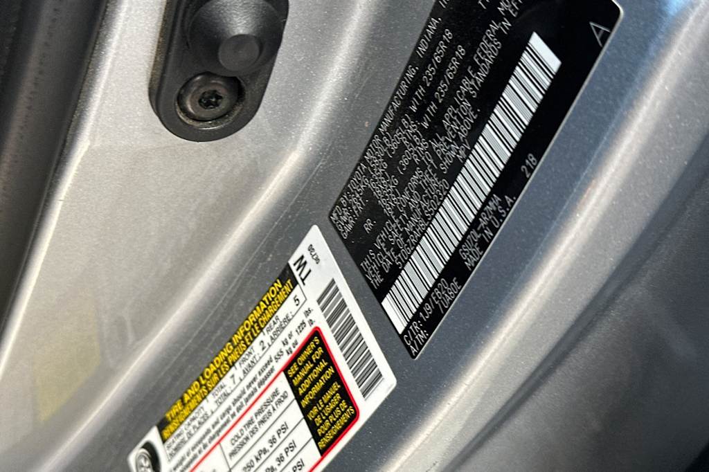 Thumbnail: 2020 Toyota Highlander - 29