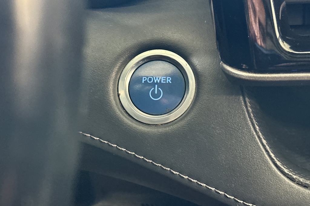 Thumbnail: 2021 Toyota Highlander - 26