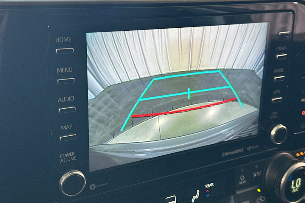 Thumbnail: 2021 Toyota Highlander - 24