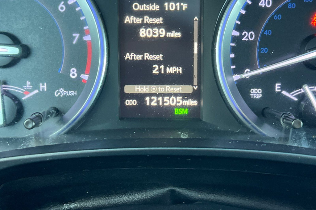 Thumbnail: 2018 Toyota Highlander - 15