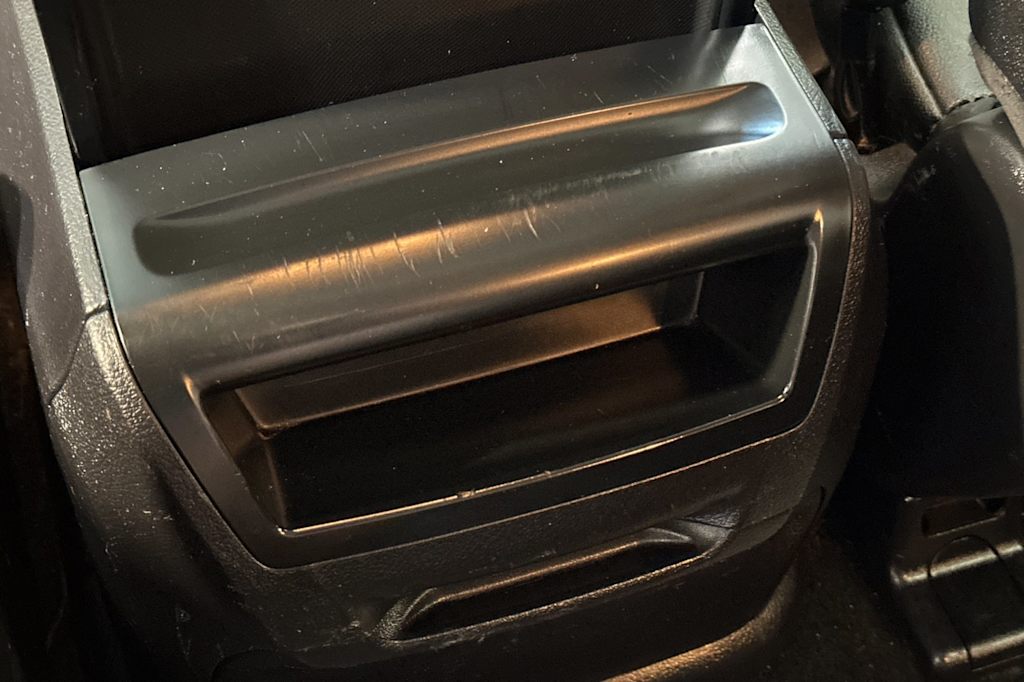 Thumbnail: 2015 Toyota Sienna - 22