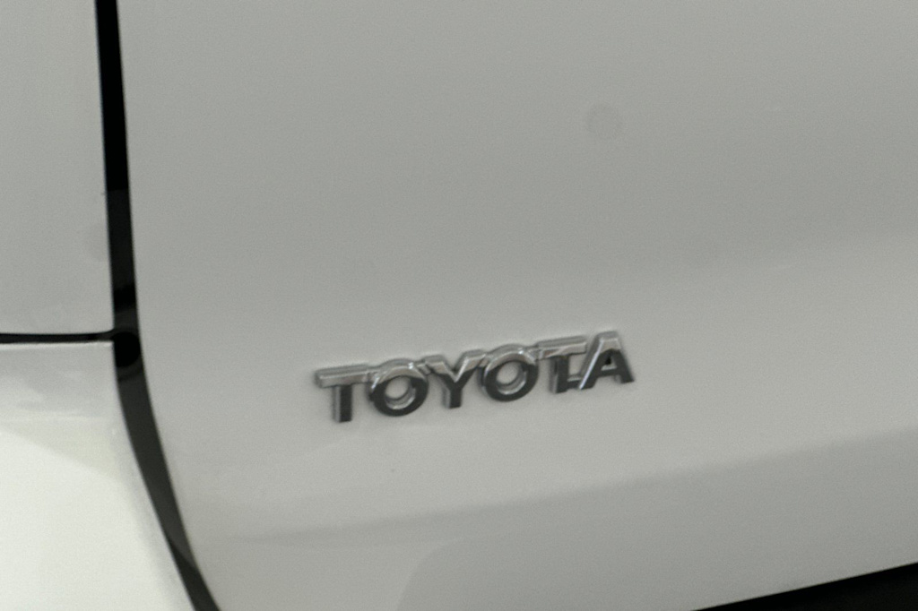 Thumbnail: 2008 Toyota Sienna - 7