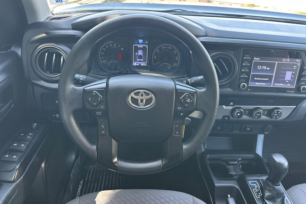 Thumbnail: 2021 Toyota Tacoma - 12