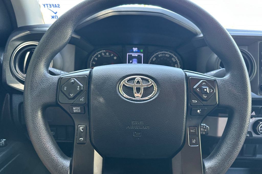 Thumbnail: 2021 Toyota Tacoma - 28