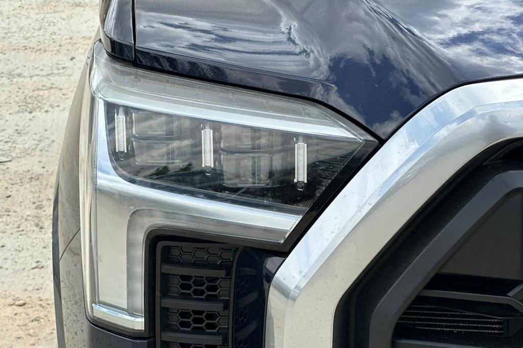 Thumbnail: 2023 Toyota Tundra - 33