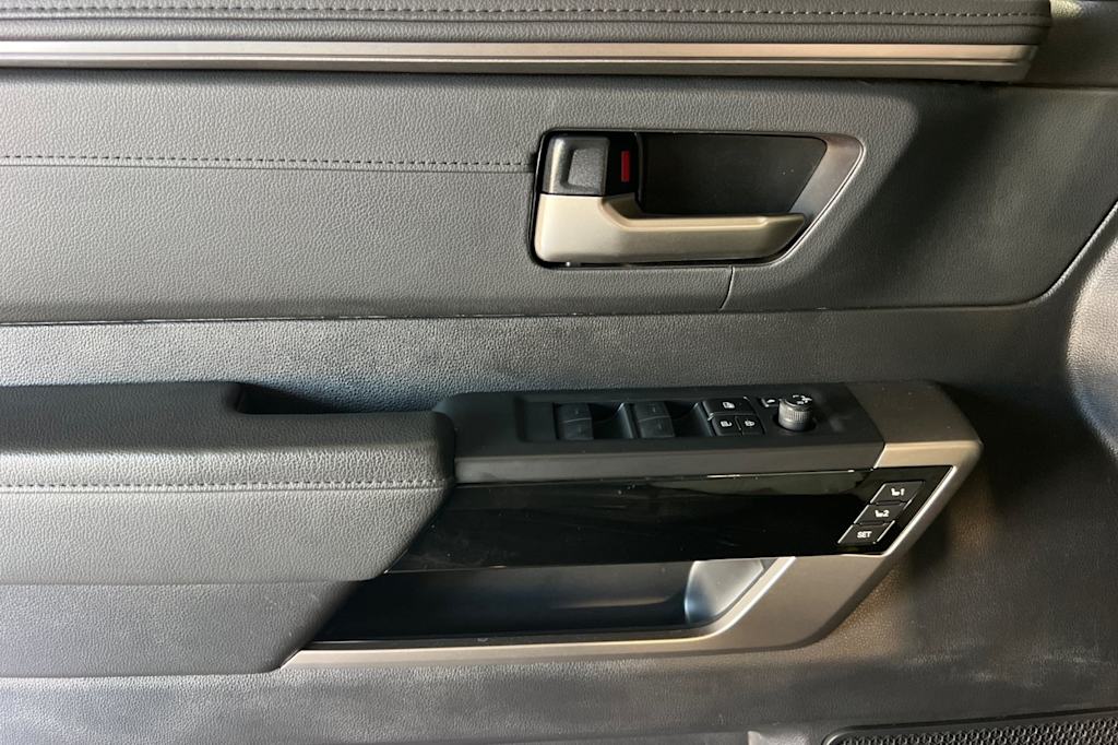 Thumbnail: 2023 Toyota Tundra - 23