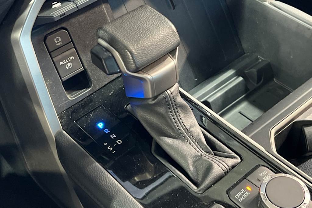 Thumbnail: 2023 Toyota Tundra - 15