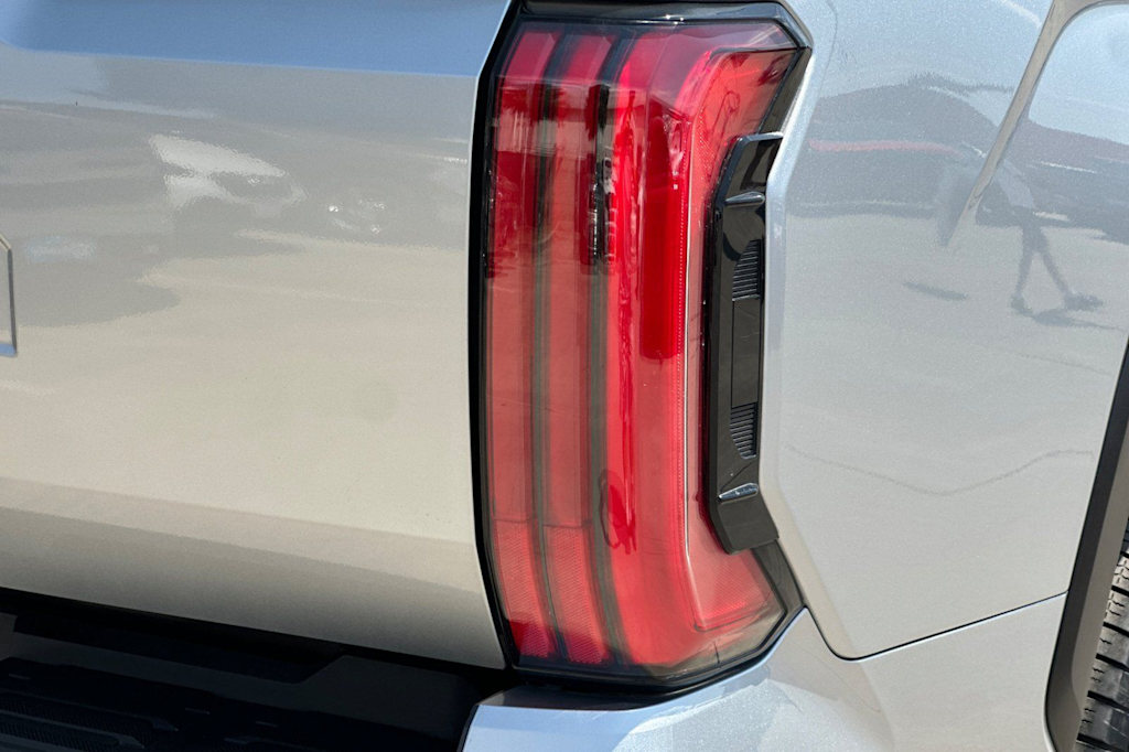 Thumbnail: 2023 Toyota Tundra - 35