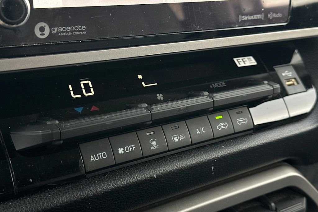 Thumbnail: 2022 Toyota Tundra - 26