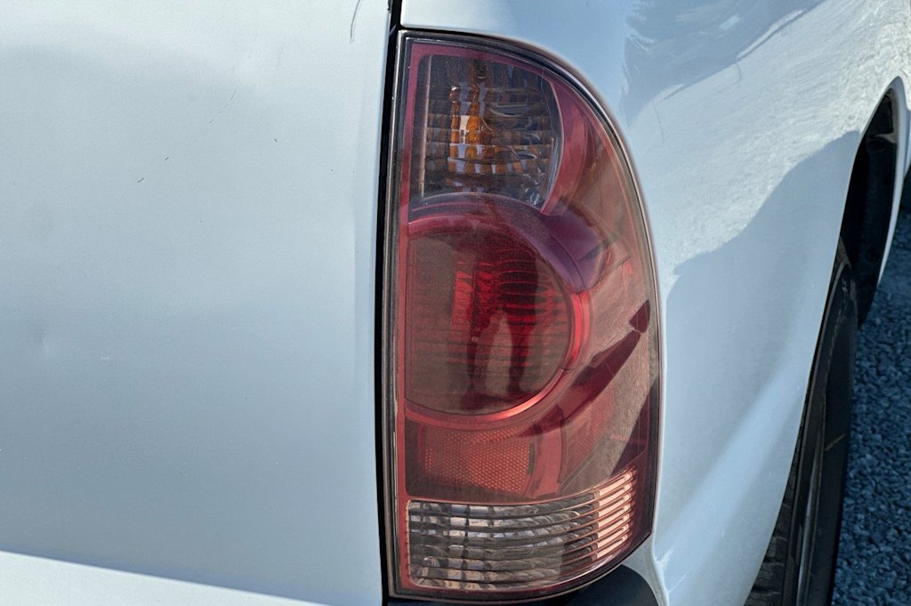 Thumbnail: 2012 Toyota Tacoma - 29