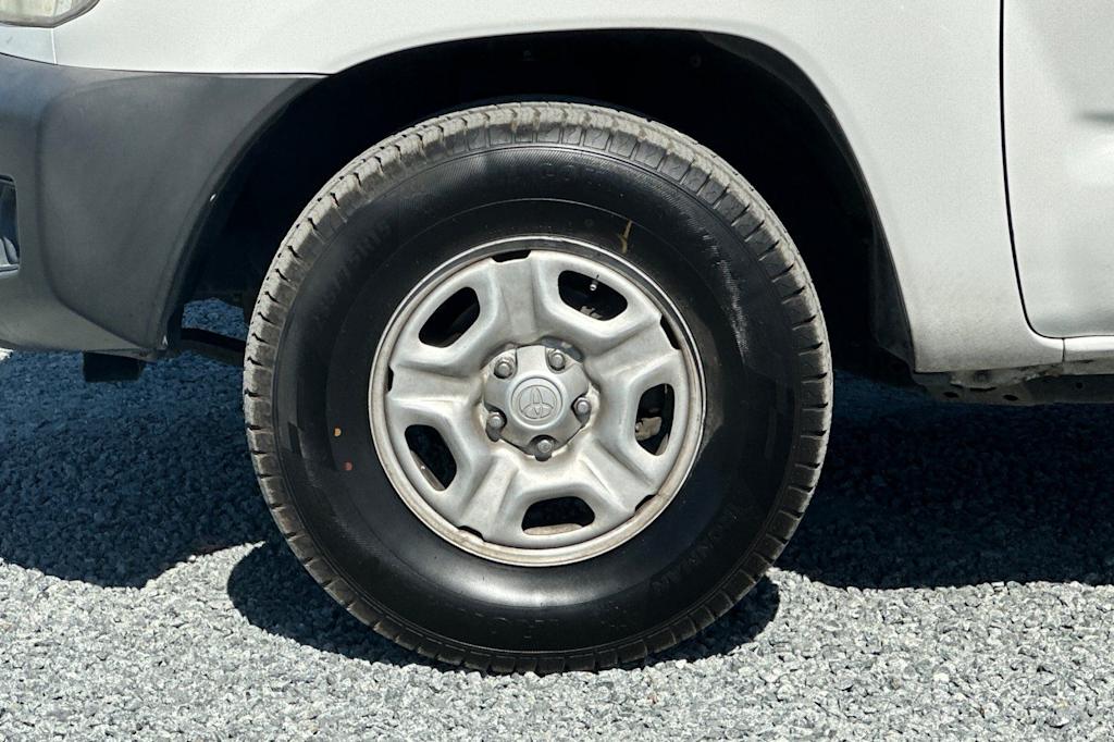 Thumbnail: 2012 Toyota Tacoma - 8