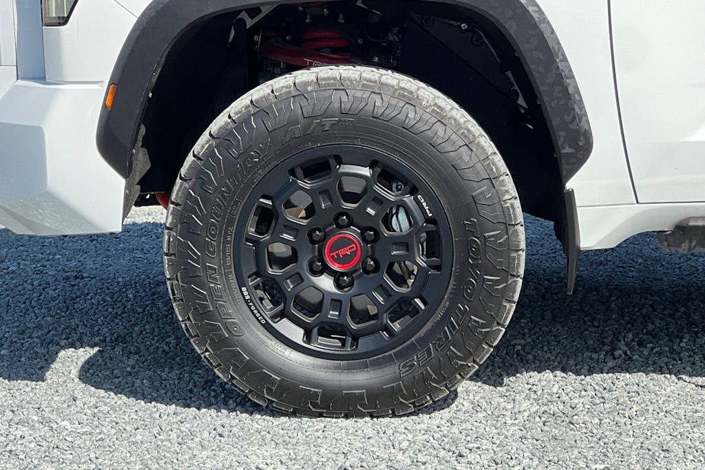 Thumbnail: 2024 Toyota Tundra - 8