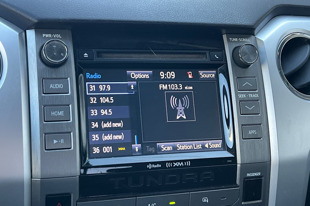 Thumbnail: 2016 Toyota Tundra - 13