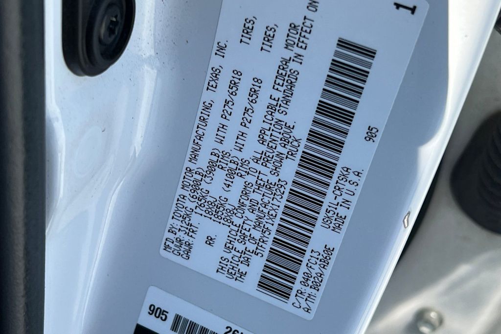 Thumbnail: 2014 Toyota Tundra - 18