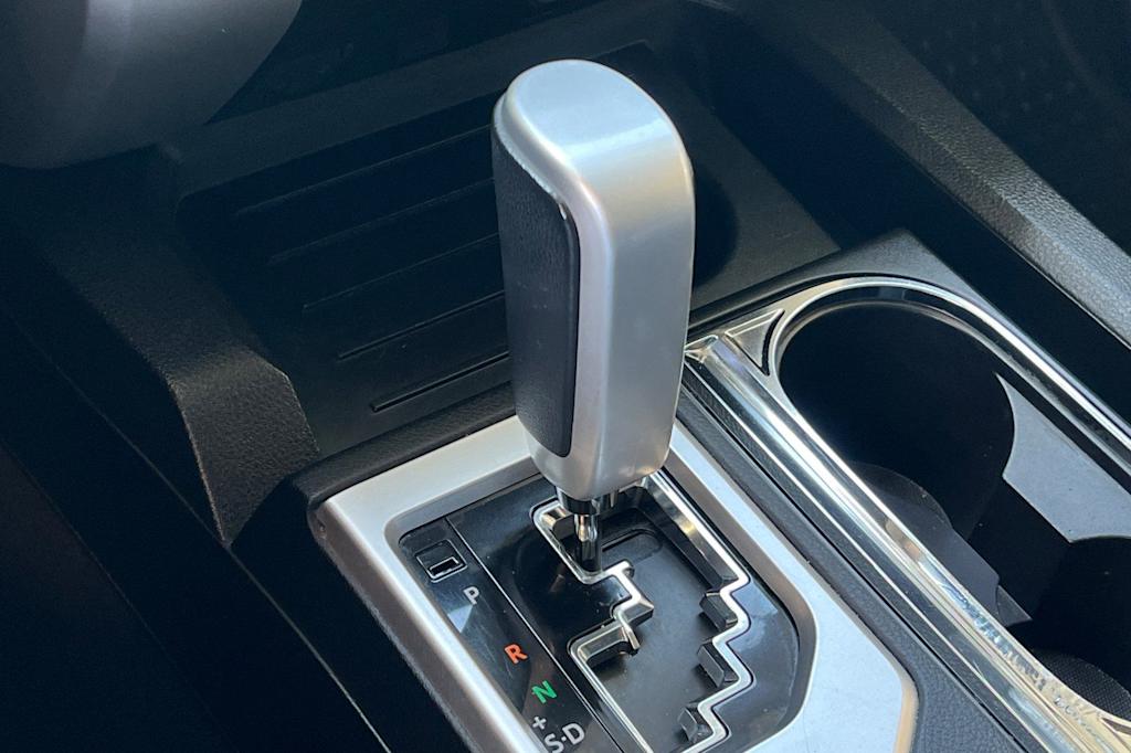 Thumbnail: 2014 Toyota Tundra - 15