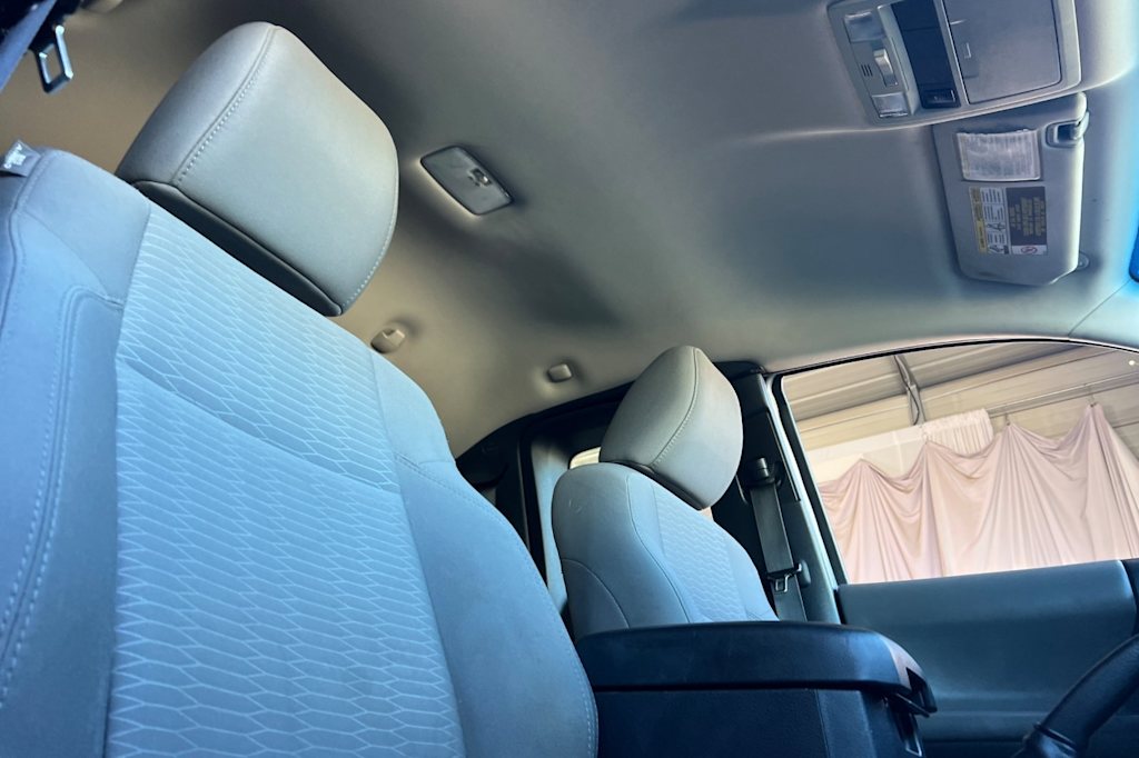 Thumbnail: 2016 Toyota Tacoma - 24