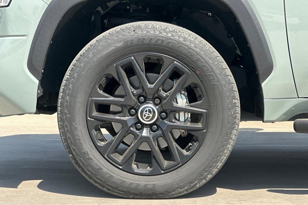 Thumbnail: 2024 Toyota Tundra - 8