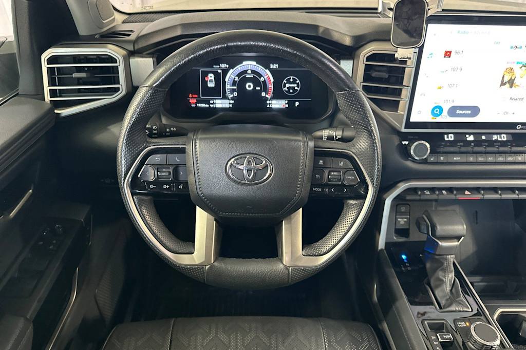 Thumbnail: 2024 Toyota Tundra - 12