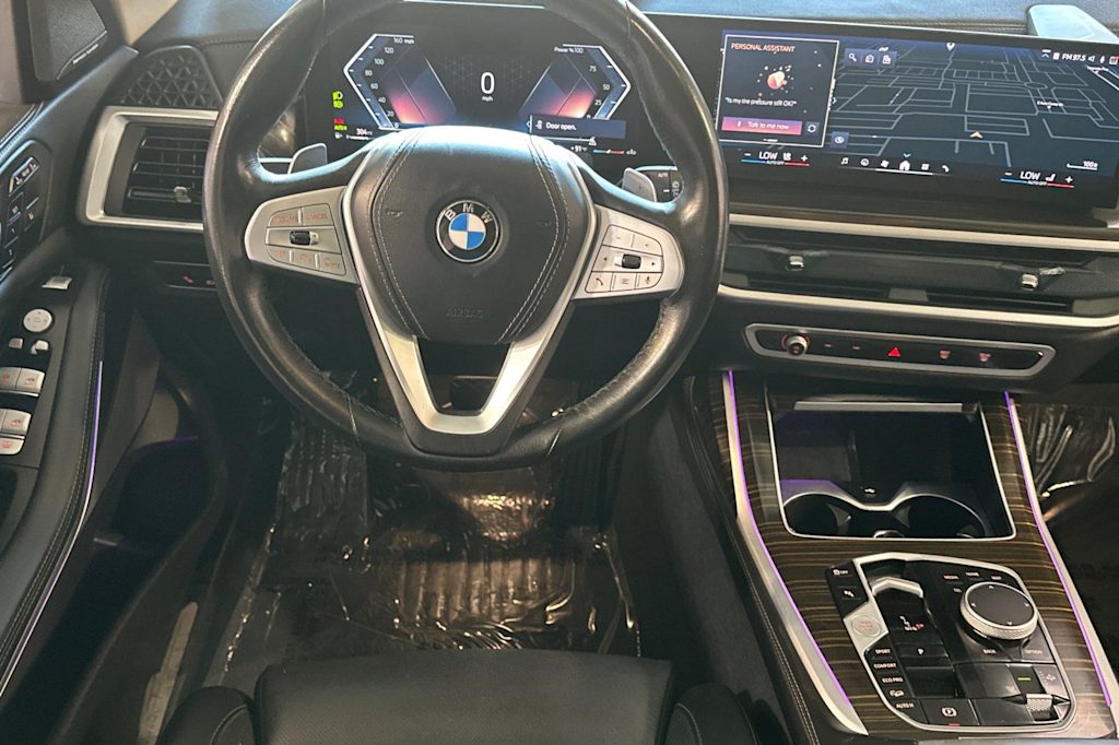 Thumbnail: 2025 BMW X7 - 11