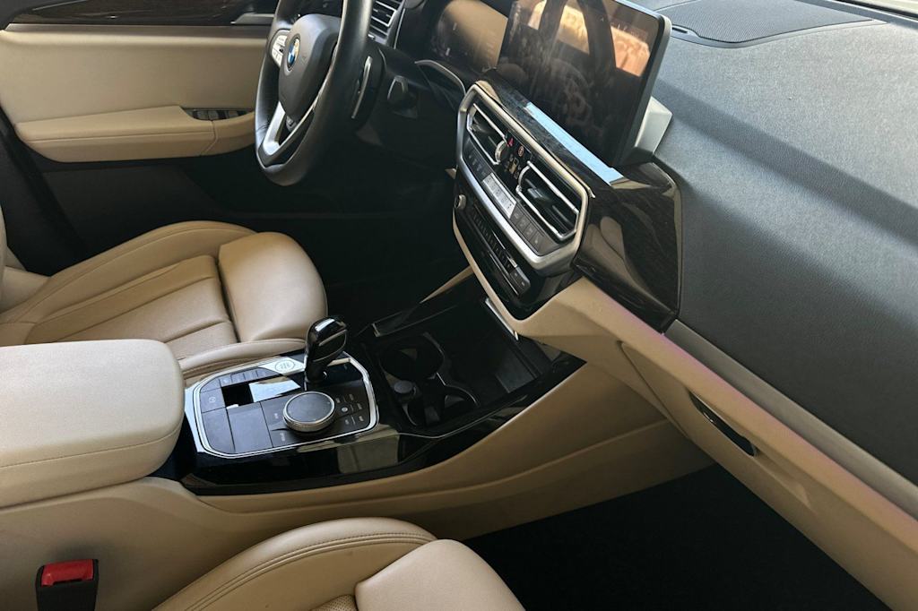 Thumbnail: 2022 BMW X3 - 13