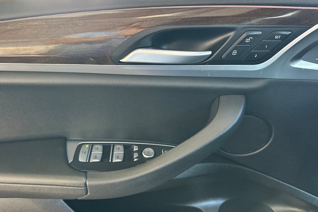 Thumbnail: 2022 BMW X3 - 23