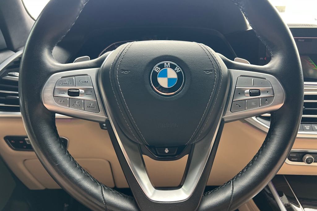 Thumbnail: 2021 BMW X7 - 29