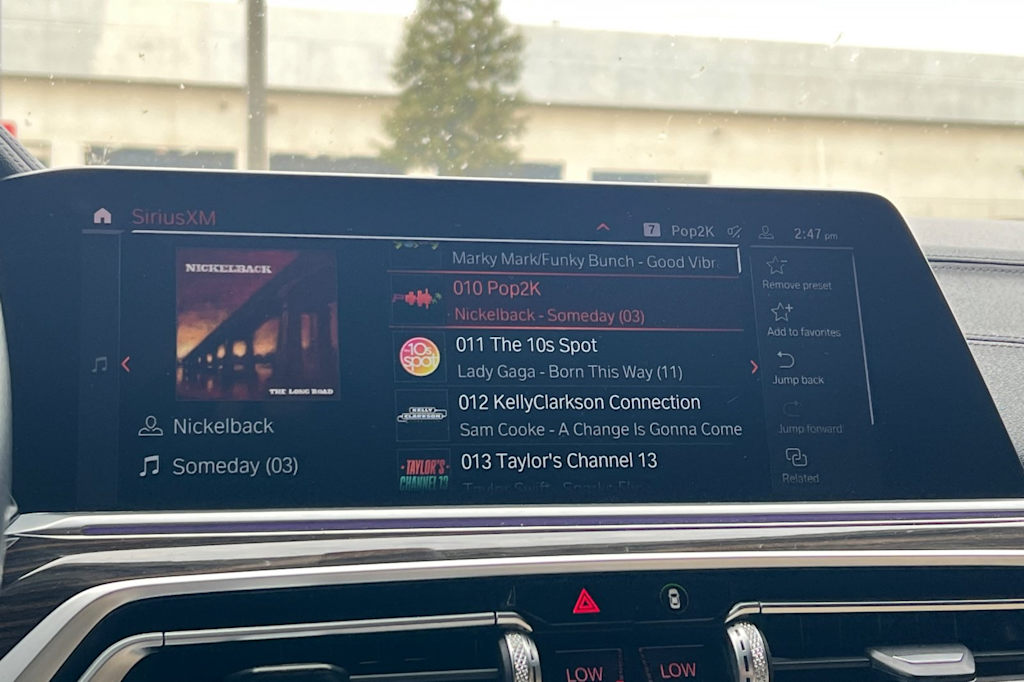 Thumbnail: 2021 BMW X7 - 15