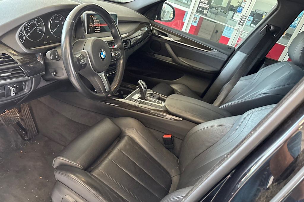 Thumbnail: 2016 BMW X5 - 9