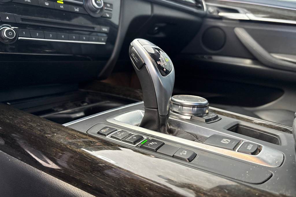 Thumbnail: 2016 BMW X5 - 14