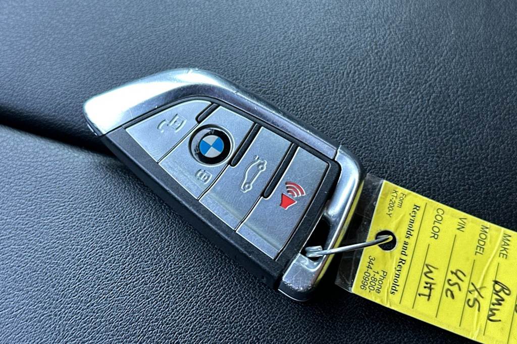 Thumbnail: 2023 BMW X5 - 18