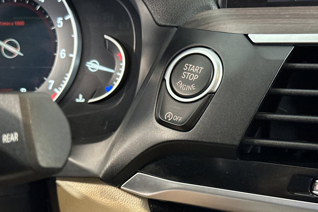 Thumbnail: 2019 BMW X3 - 31