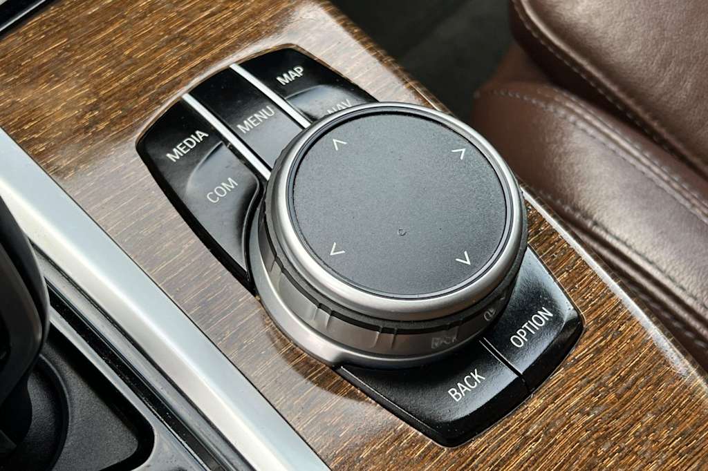 Thumbnail: 2020 BMW X3 - 17