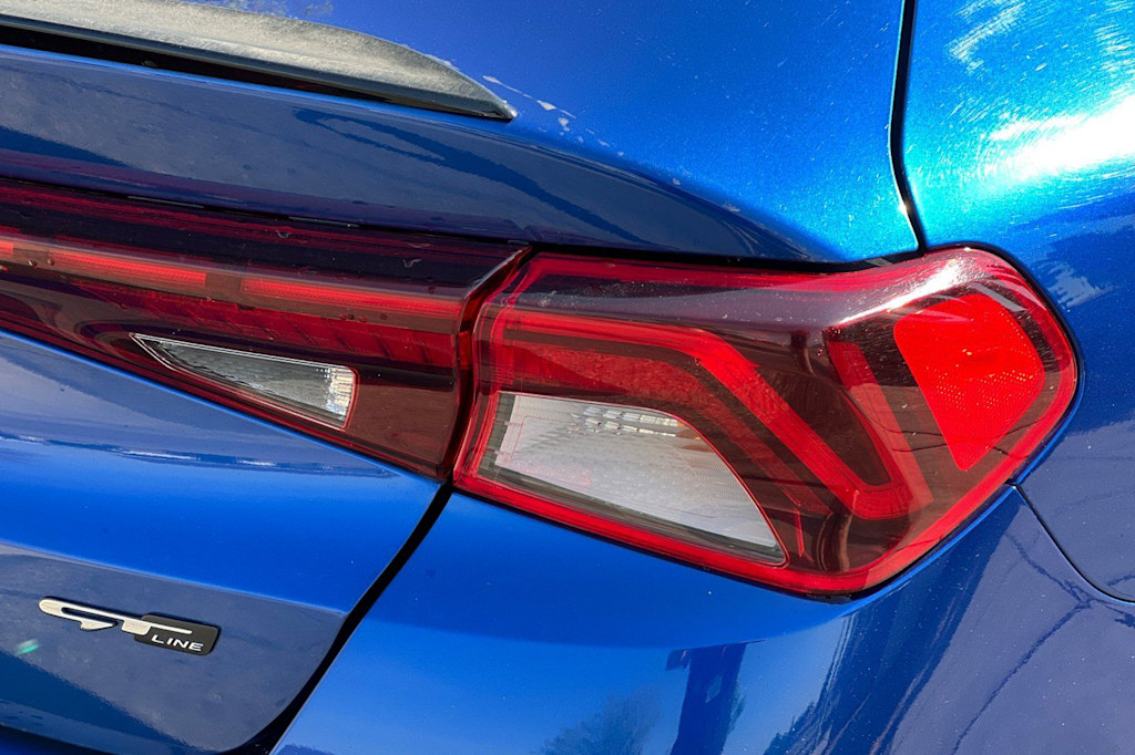 Thumbnail: 2021 Kia K5 - 32