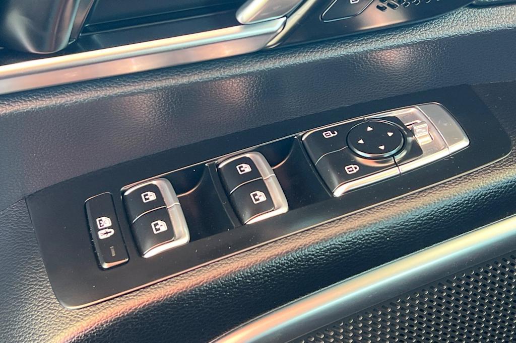 Thumbnail: 2023 Kia Telluride - 22
