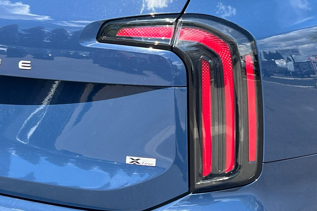 Thumbnail: 2023 Kia Telluride - 24