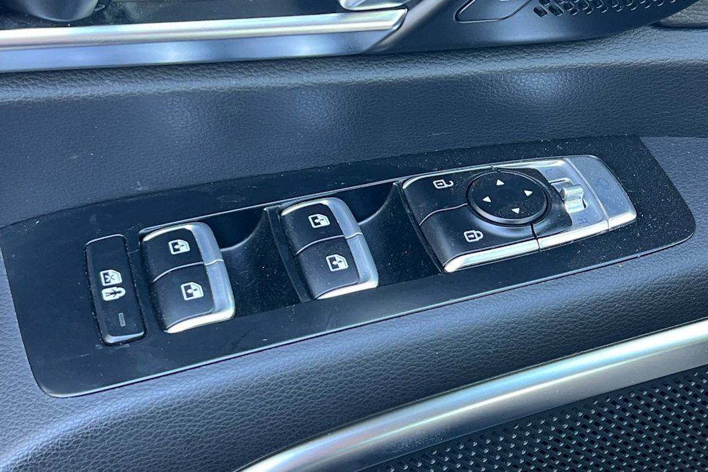 Thumbnail: 2022 Kia Telluride - 24