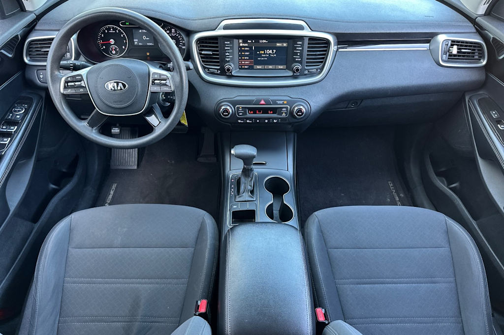 2019 Kia Sorento LX 2