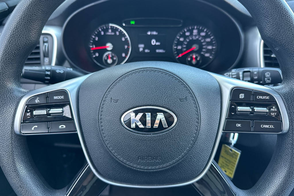 2019 Kia Sorento LX 27