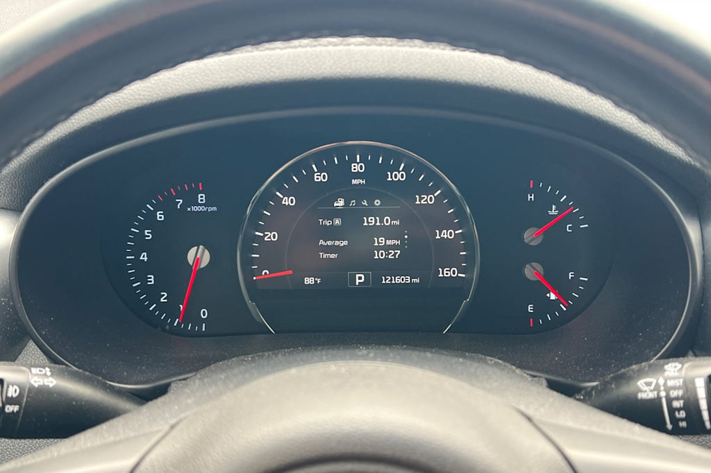 Thumbnail: 2018 Kia Sorento - 16