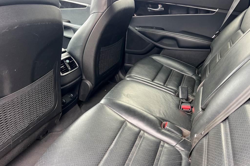 Thumbnail: 2018 Kia Sorento - 11