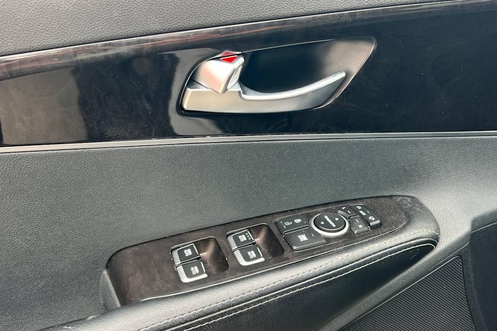 Thumbnail: 2018 Kia Sorento - 24